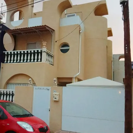 Prázdninový dům Casa De Vacaciones Cala De La Higuera *